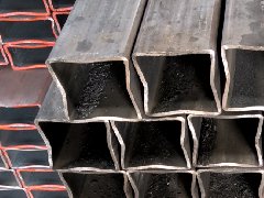 <b>山东盛欣金属材料有限公司：专业制造无缝方矩管</b>